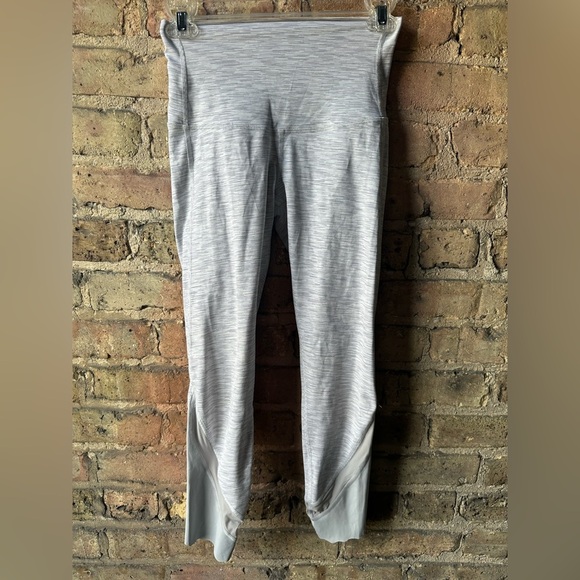Lululemon Athletica Gray Capris - Picture 1 of 7